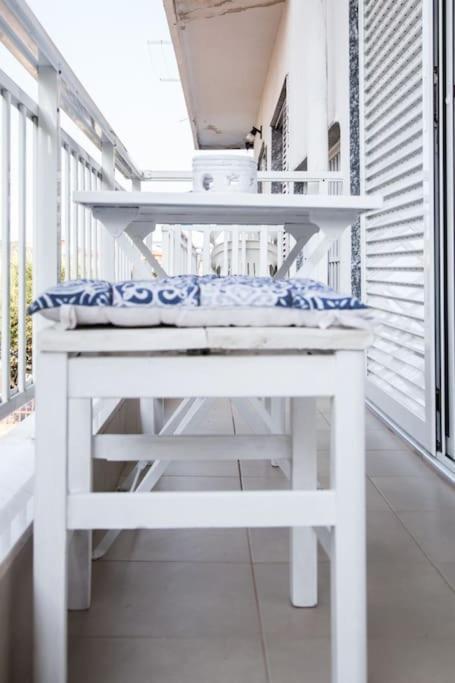 Blue Theros Apartments Paralia Dionysiou Buitenkant foto