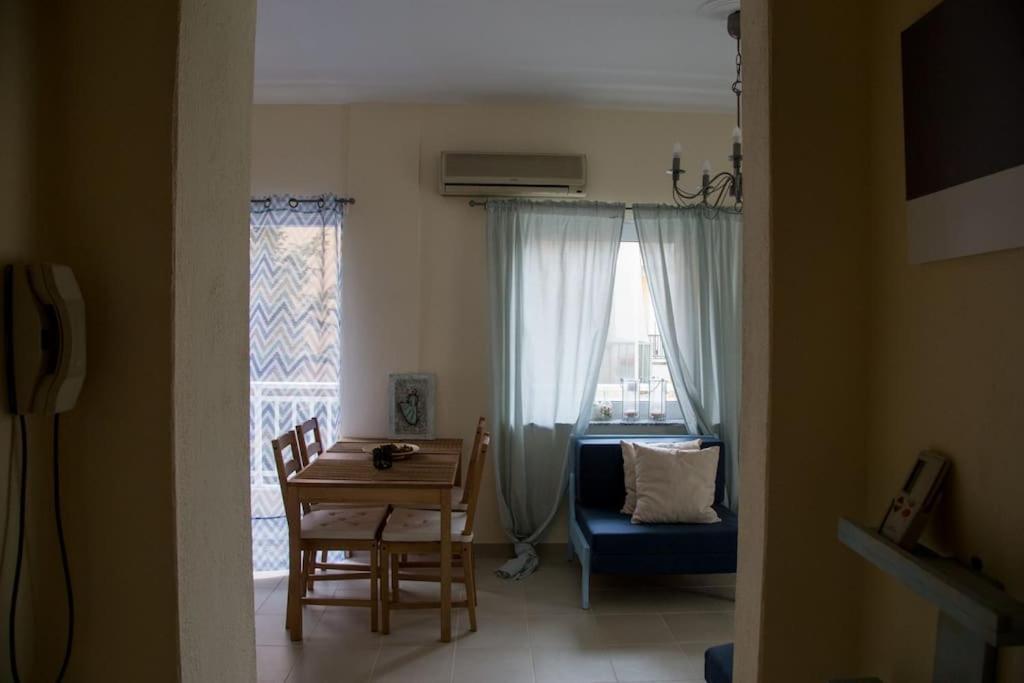 Blue Theros Apartments Paralia Dionysiou Buitenkant foto